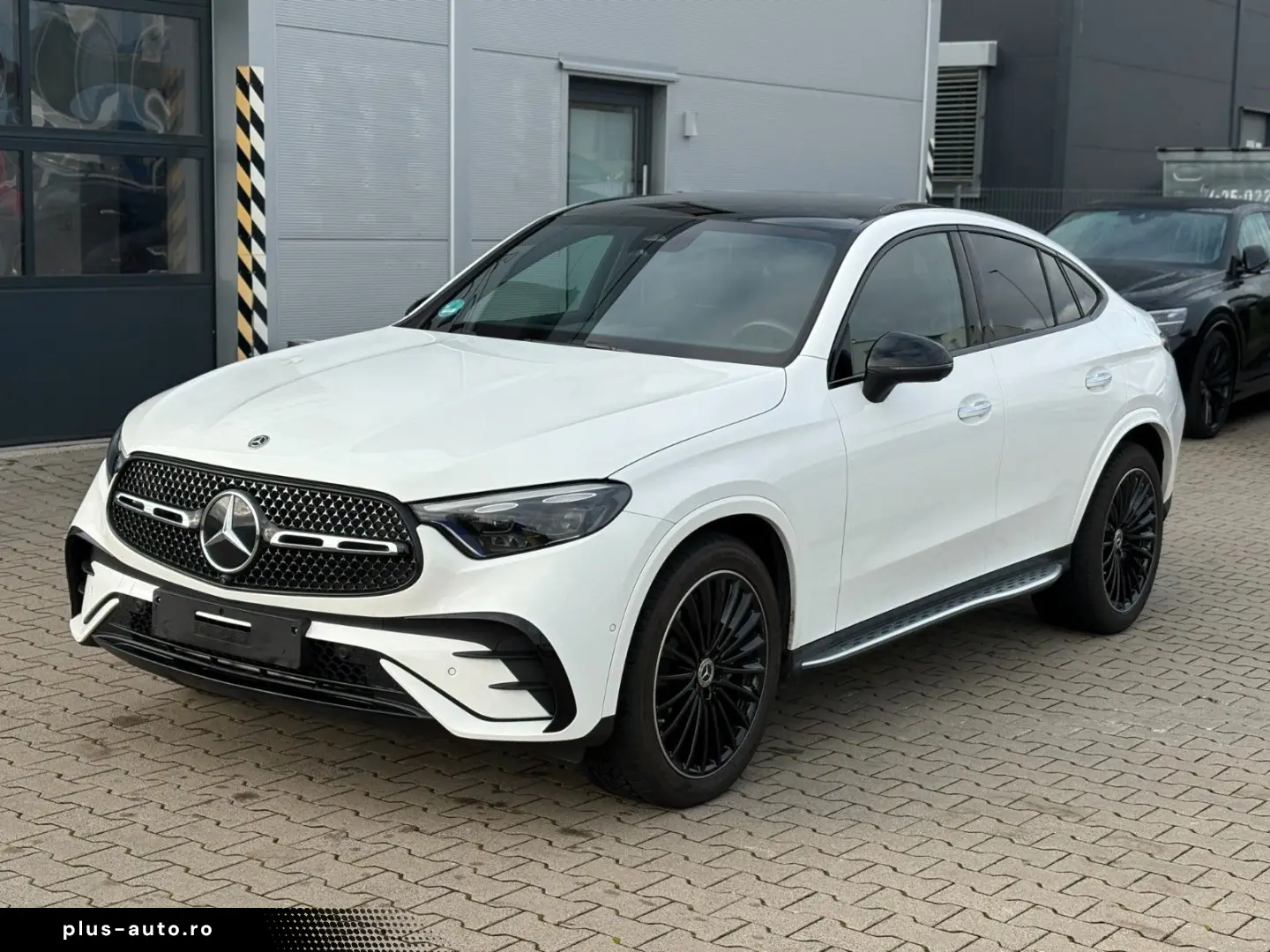 MERCEDES-BENZ GLC 300 d 4M Coupe AMG Line Pano Burm 360