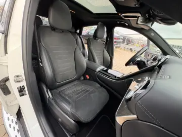 MERCEDES-BENZ GLC 300 d 4M Coupe AMG Line Pano Burm 360