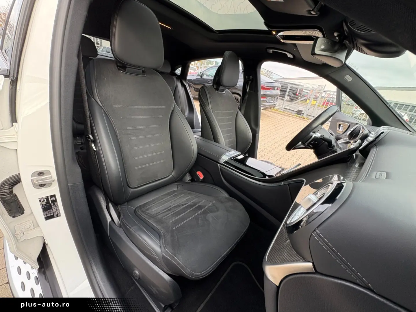 MERCEDES-BENZ GLC 300 d 4M Coupe AMG Line Pano Burm 360