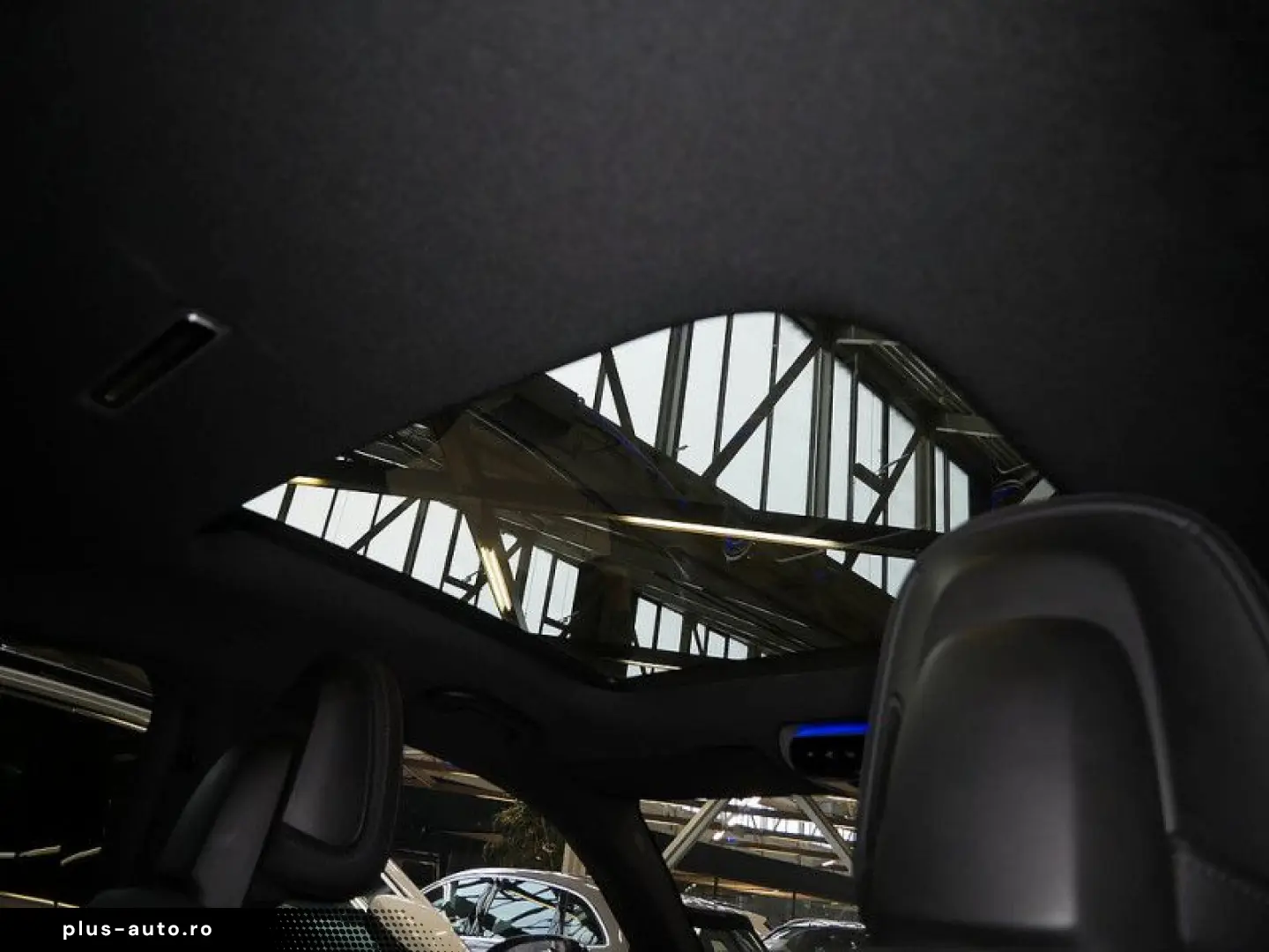 MERCEDES-BENZ GLC 300 d 4M Coupé AMG NIGHT MEMO 360