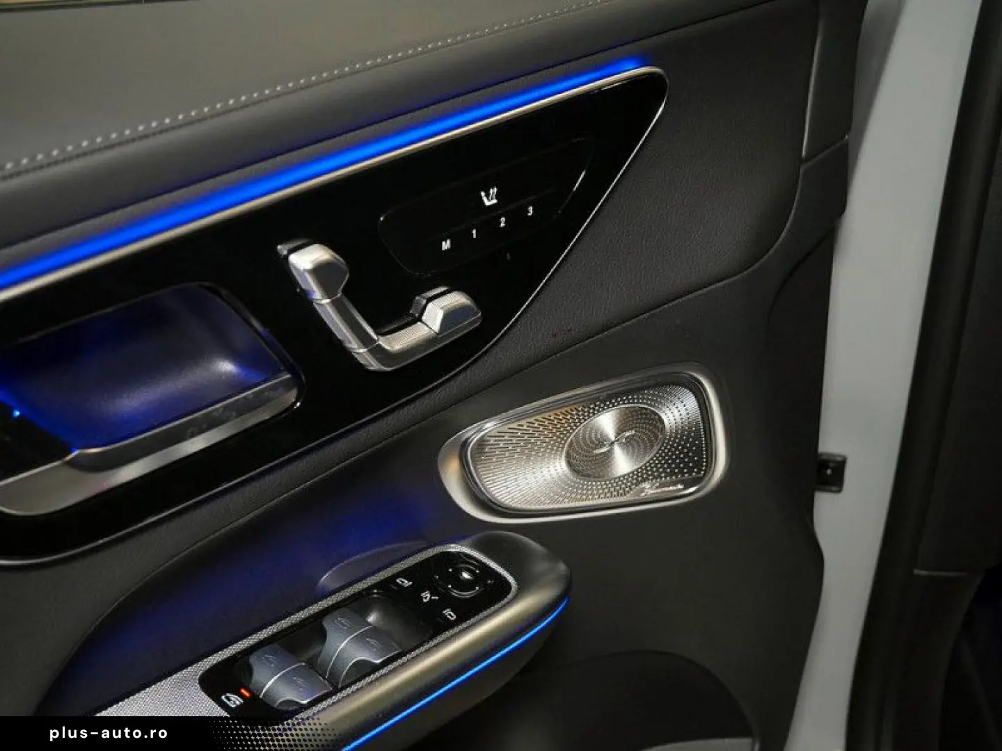 MERCEDES-BENZ GLC 300 d 4M Coupé AMG NIGHT MEMO 360