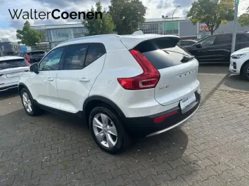 VOLVO XC40 B3 B DKG Core 360  Winter-Paket Business-Pa