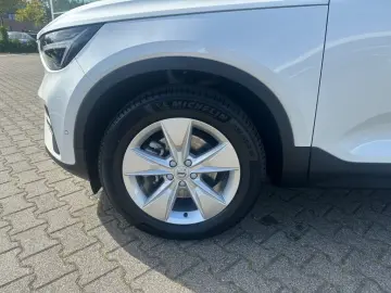 VOLVO XC40 B3 B DKG Core 360  Winter-Paket Business-Pa