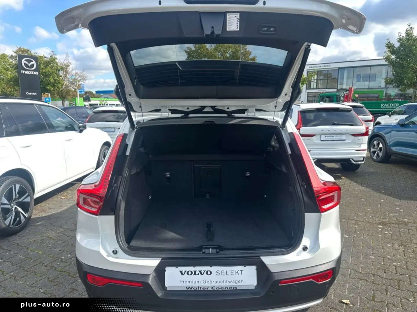 VOLVO XC40 B3 B DKG Core 360  Winter-Paket Business-Pa