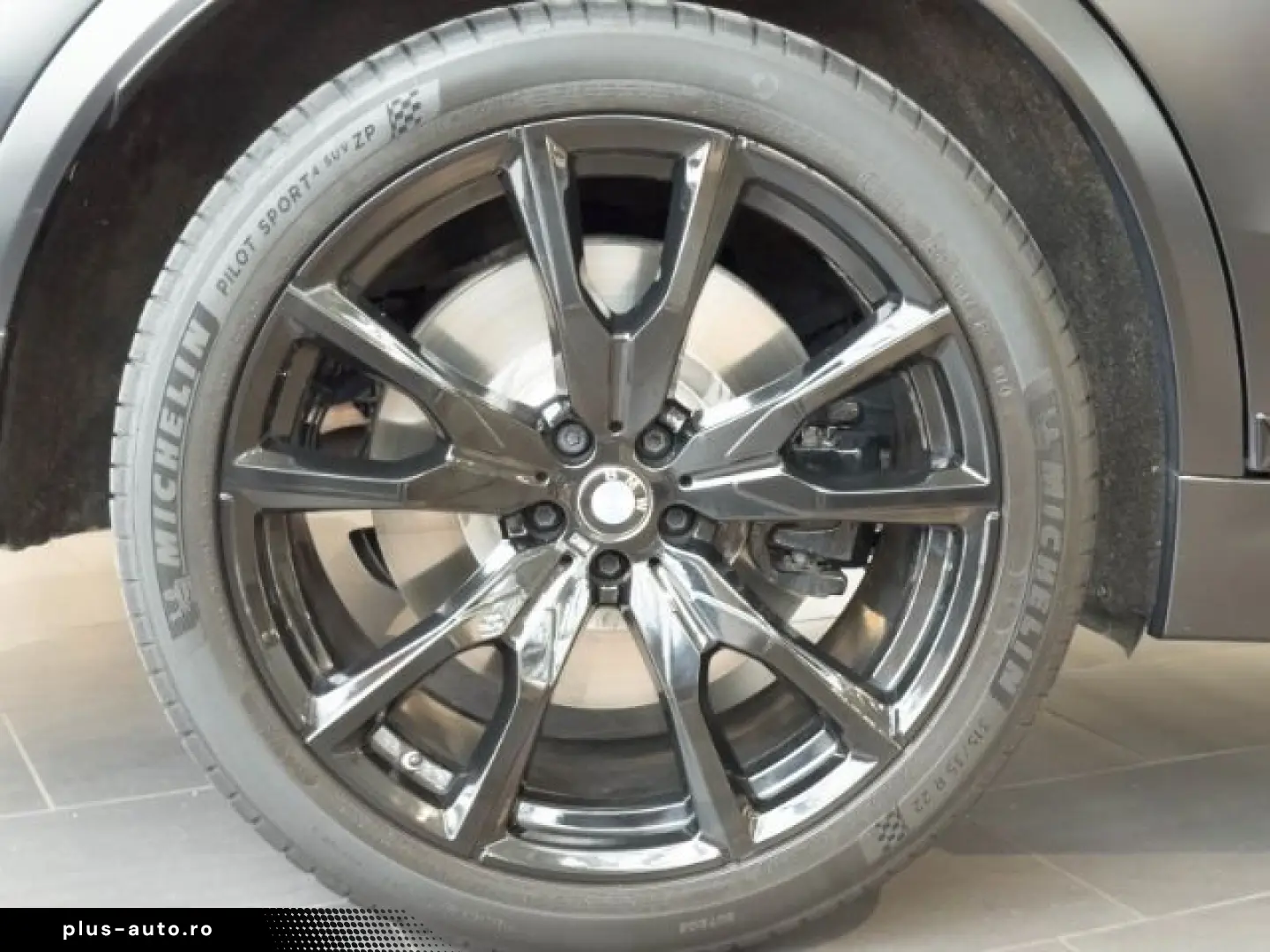 BMW X7 M60 i xDrive M Sport Pro HUD StandHZG AHK Pan