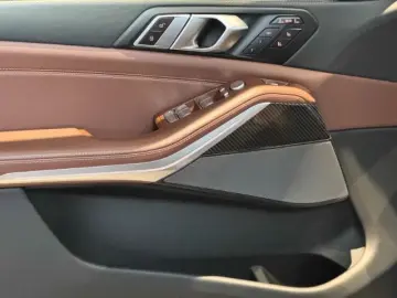 BMW X7 M60 i xDrive M Sport Pro HUD StandHZG AHK Pan