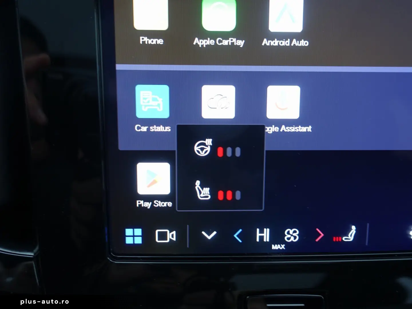 VOLVO XC40 Black Edition Plus B3 Pano H&K AHK 360