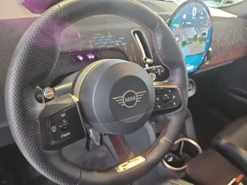 MINI John Cooper Works Countryman ALL4 20  H&K 360 Pa