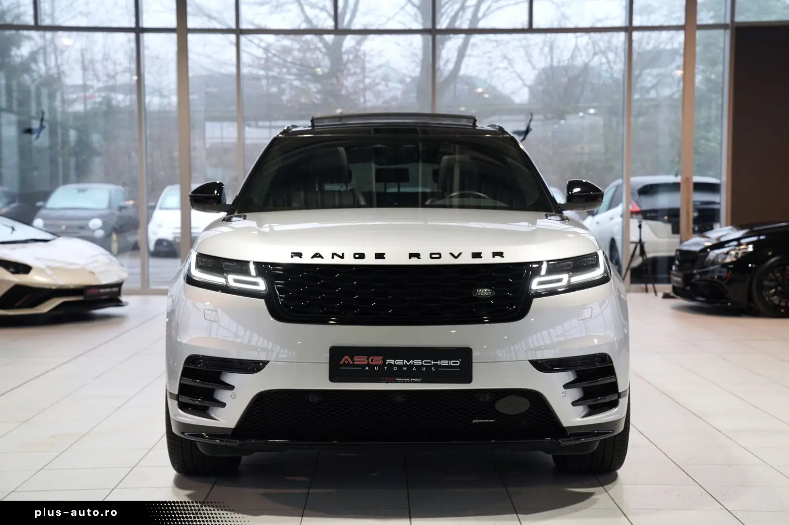 LAND ROVER Range Rover Velar R-Dynamic SE D300  1.H  22