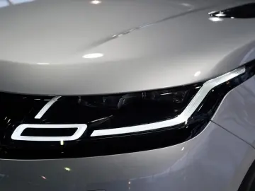 LAND ROVER Range Rover Velar R-Dynamic SE D300  1.H  22