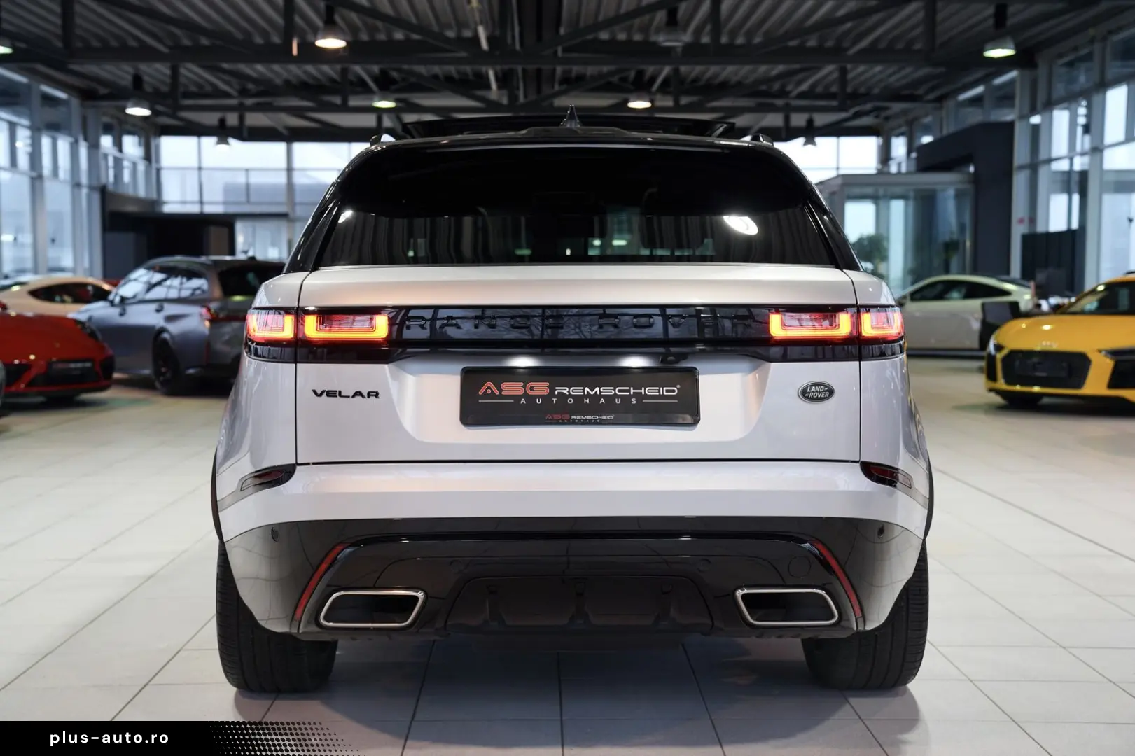 LAND ROVER Range Rover Velar R-Dynamic SE D300  1.H  22