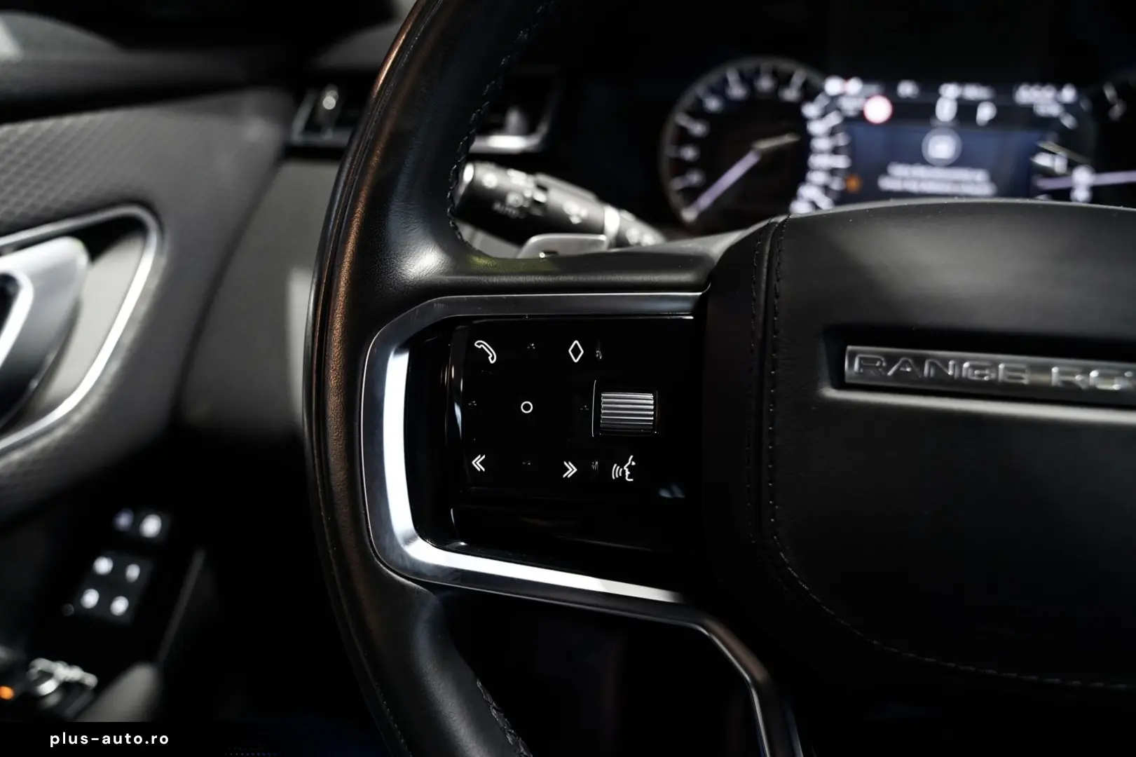 LAND ROVER Range Rover Velar R-Dynamic SE D300  1.H  22