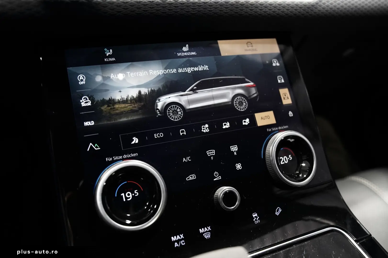 LAND ROVER Range Rover Velar R-Dynamic SE D300  1.H  22