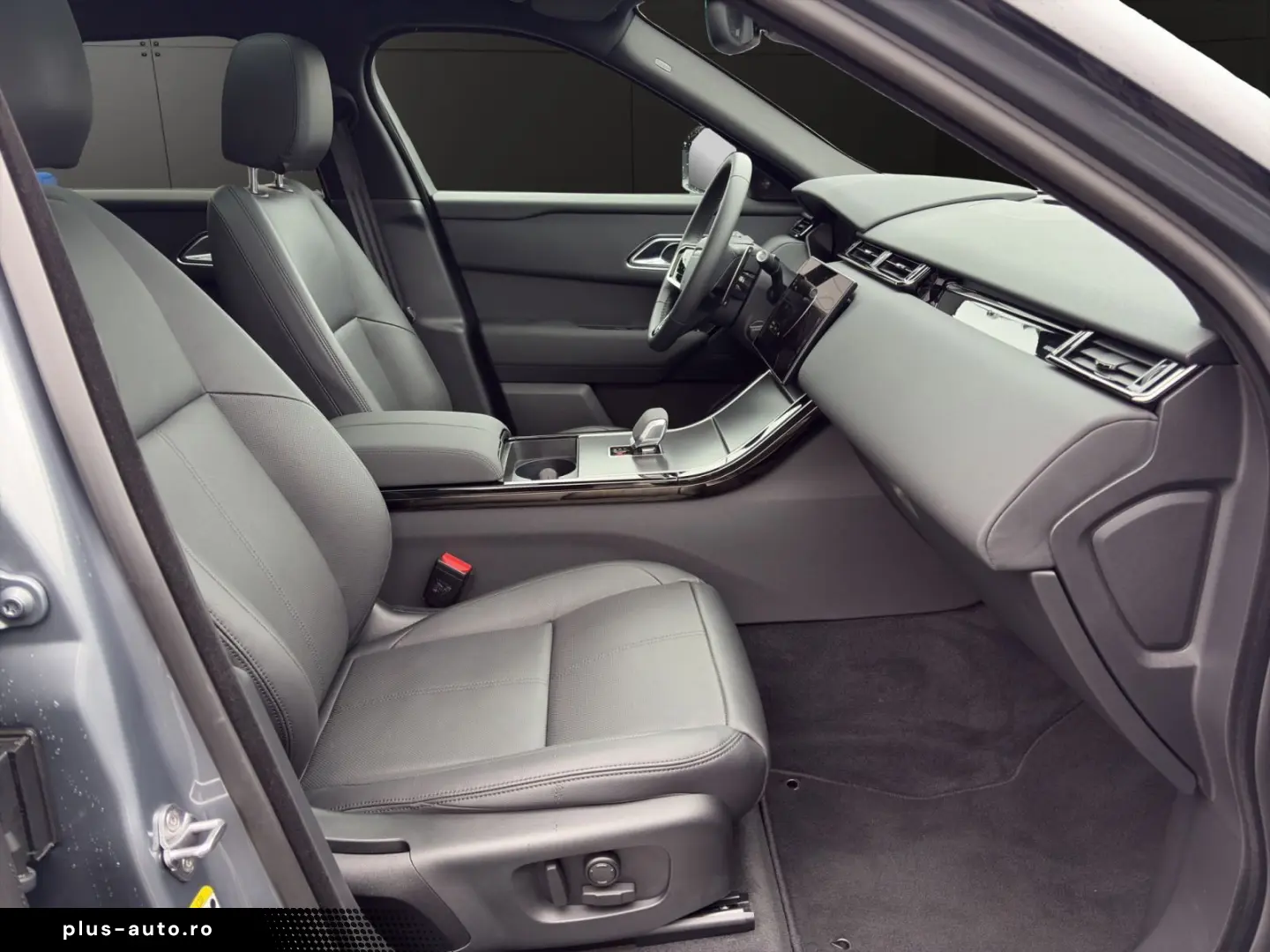 LAND ROVER Range Rover Velar D300 Dynamic SE Sprachsteueru.