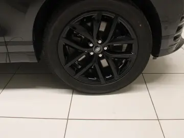 LAND ROVER Range Rover Velar P400e Hybrid Dynamic SE AHK HU