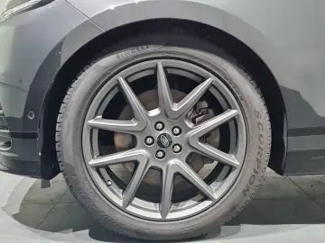 LAND ROVER Range Rover Velar D300 Dynamic HSE