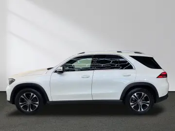 MERCEDES-BENZ GLE 300 d 4M