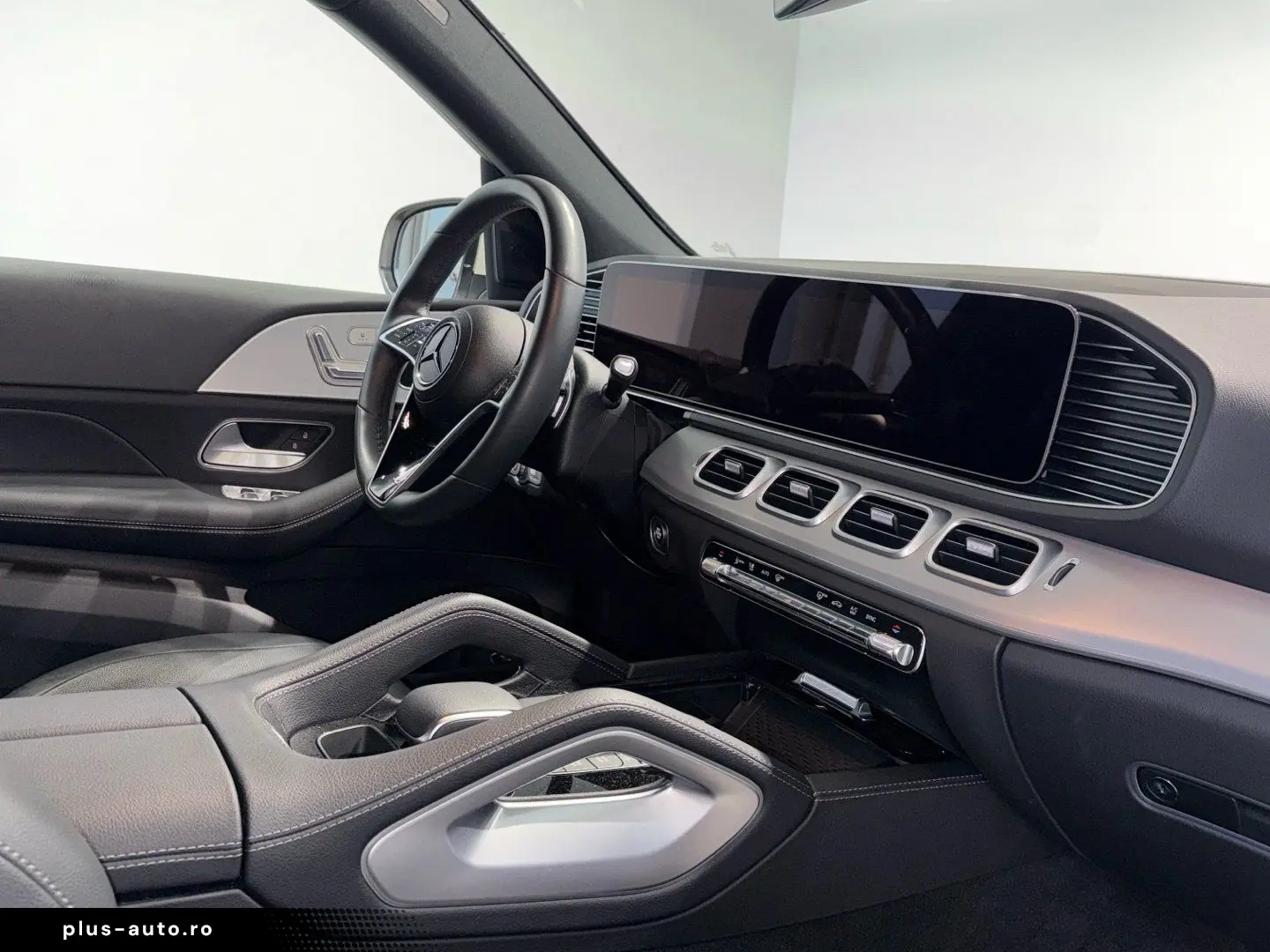 MERCEDES-BENZ GLE 300 d 4M