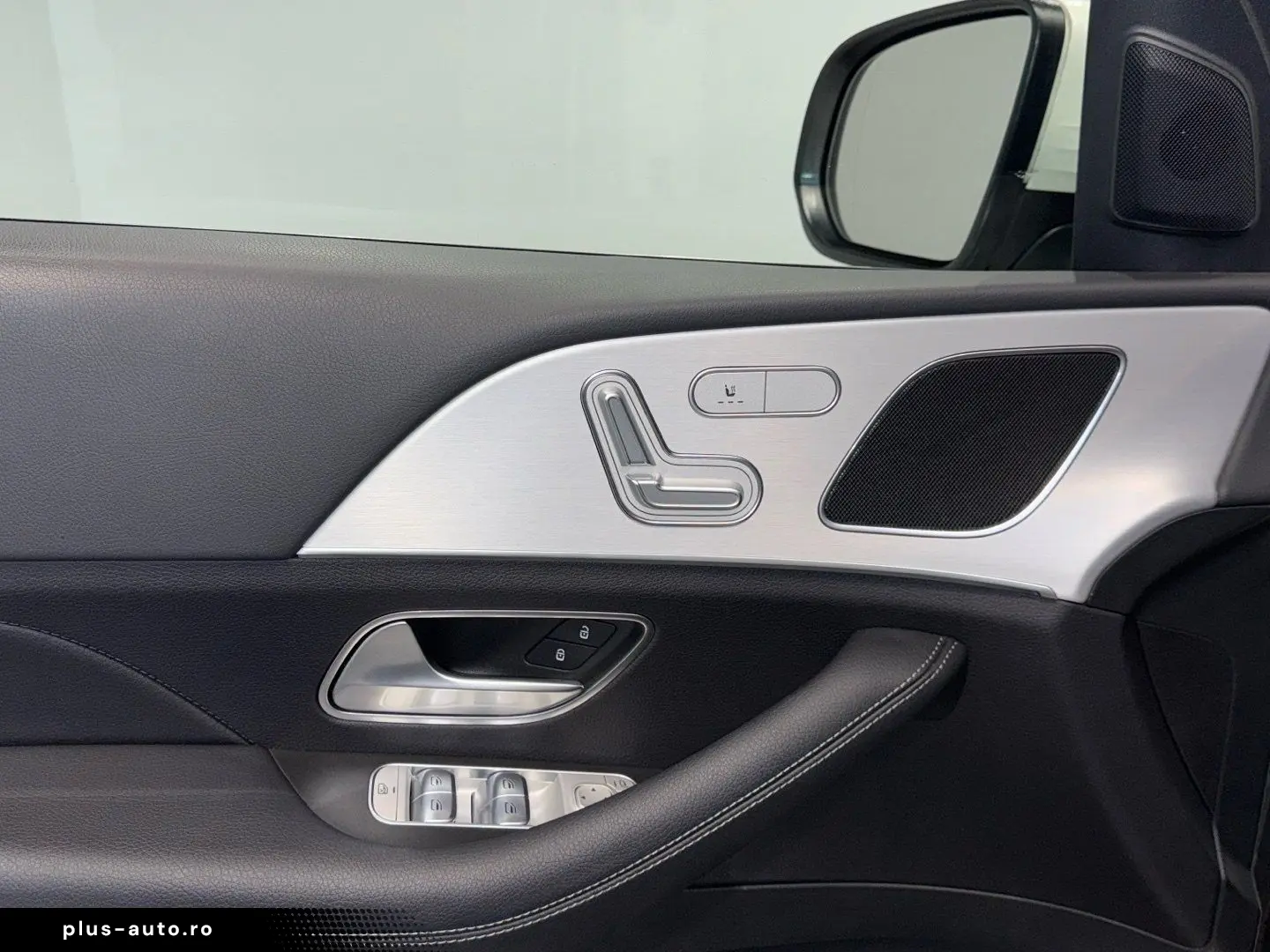 MERCEDES-BENZ GLE 300 d 4M