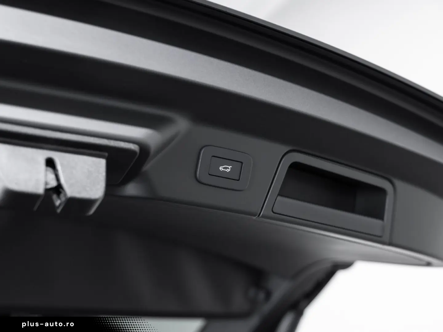 LAND ROVER Range Rover Velar DYNAMIC HSE P400e   Massage-Si