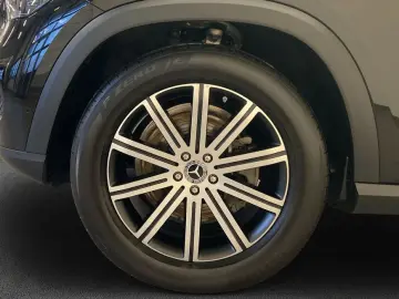 MERCEDES-BENZ GLE 300 d 4M ADVANCED