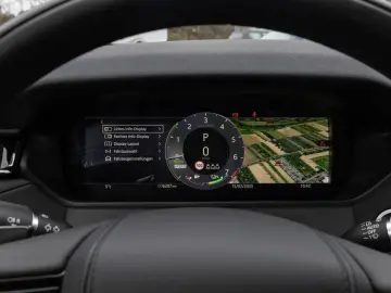 LAND ROVER Range Rover Velar P400e Dynamic SE