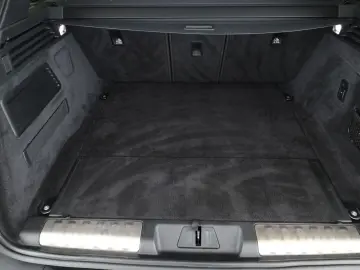 LAND ROVER Range Rover Sport D350 Autobiography BLACK AHK