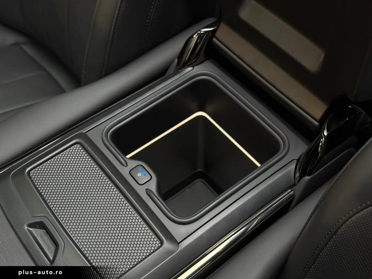 LAND ROVER Range Rover Sport First Edition Standheizung AHK