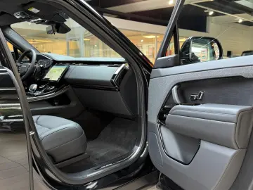 LAND ROVER Range Rover Sport First Edition Standheizung AHK