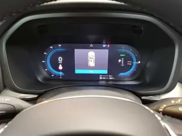 VOLVO XC60 Recharge Plus Dark AWD Assistenzpaket