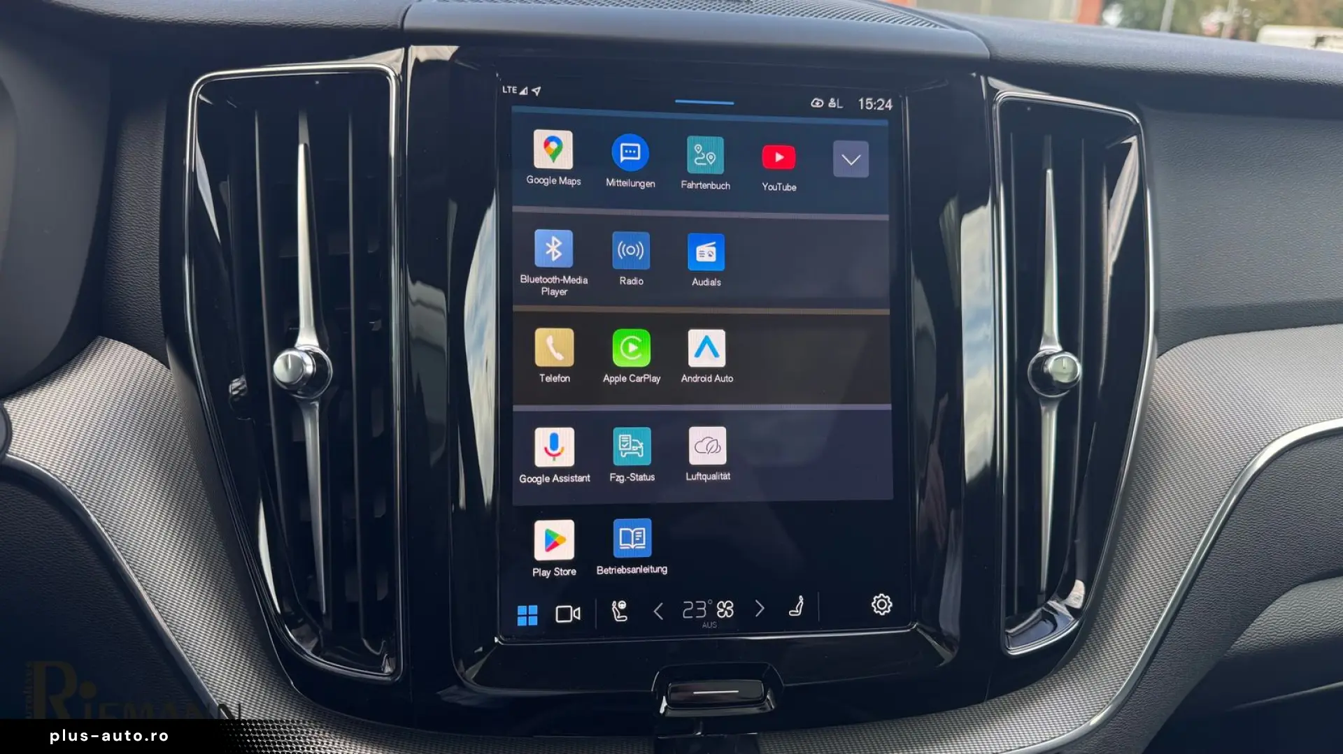 VOLVO XC60 T6 PHEV Plus Dark   Business-Paket