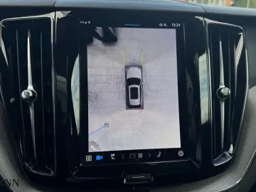 VOLVO XC60 T6 PHEV Plus Dark   Business-Paket