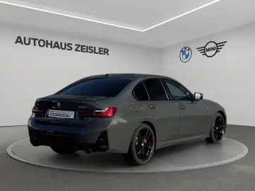 BMW 330i xDrive Limousine M SPORTPAKET