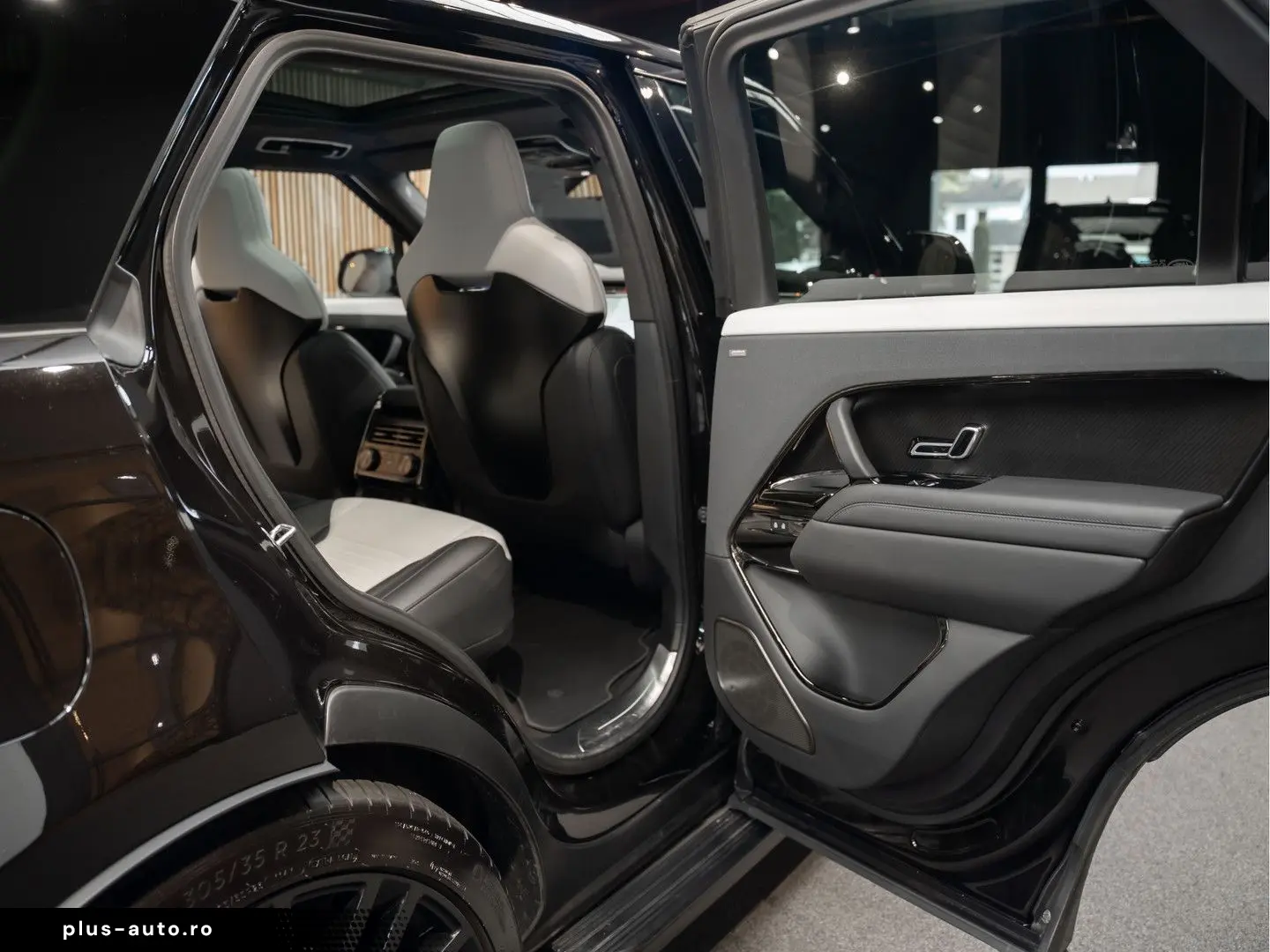 LAND ROVER Range Rover Sport P635 SV Keramsich Treeplanken