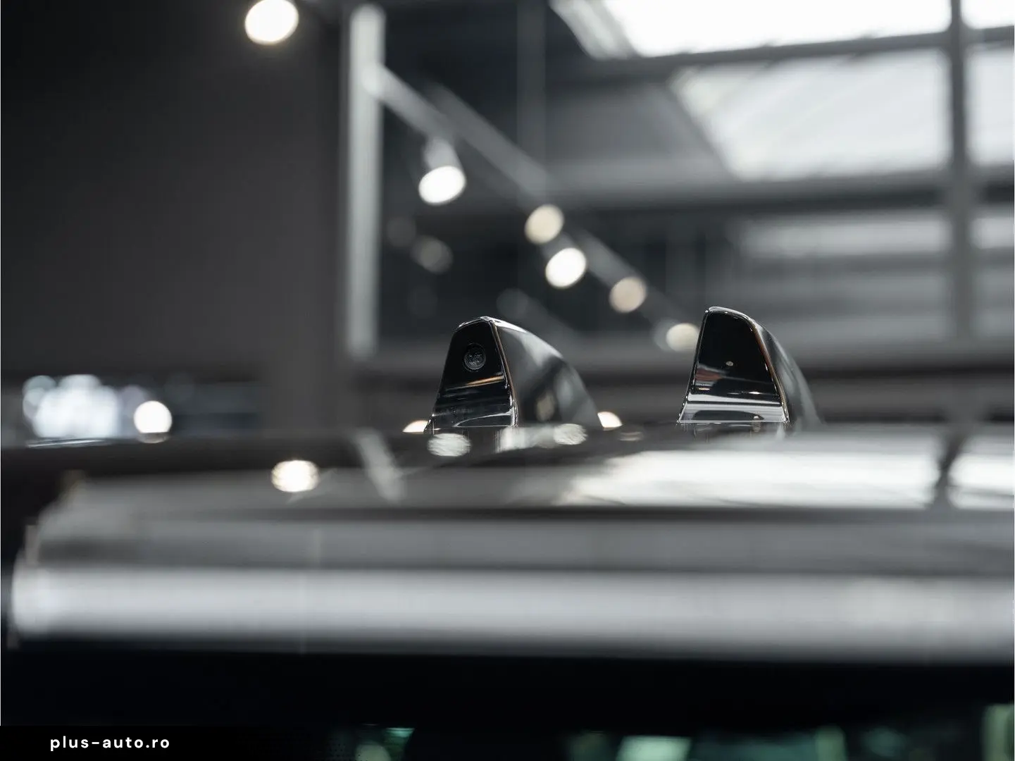 LAND ROVER Range Rover Sport P635 SV Keramsich Treeplanken