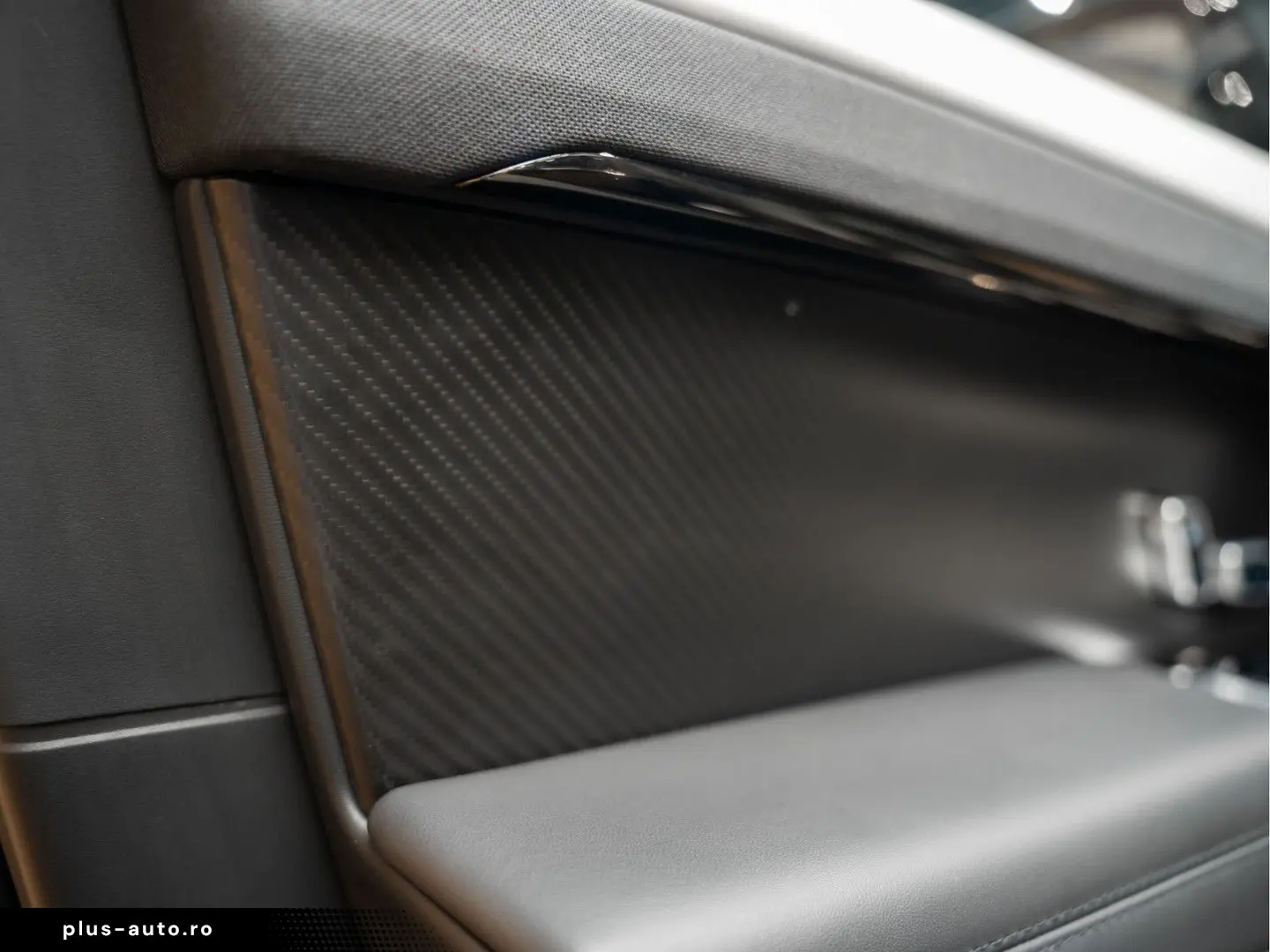 LAND ROVER Range Rover Sport P635 SV Keramsich Treeplanken