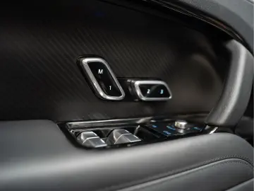 LAND ROVER Range Rover Sport P635 SV Keramsich Treeplanken