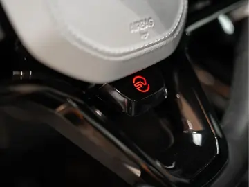 LAND ROVER Range Rover Sport P635 SV Keramsich Treeplanken