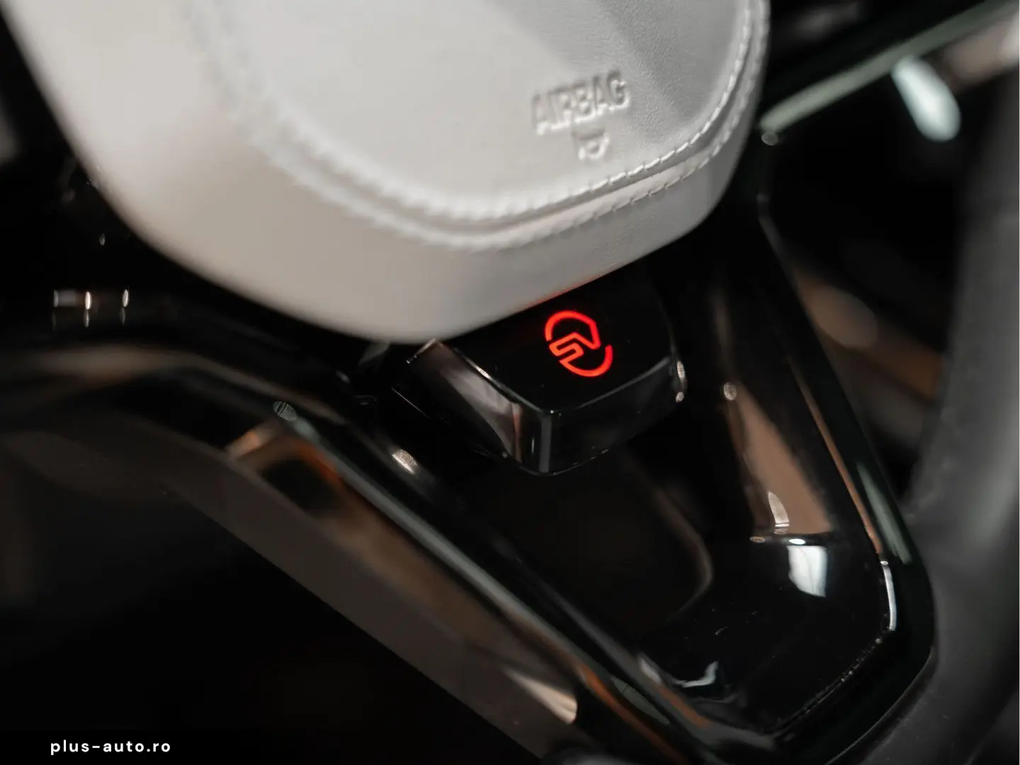 LAND ROVER Range Rover Sport P635 SV Keramsich Treeplanken