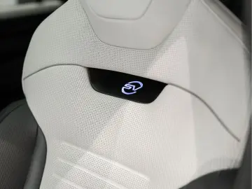 LAND ROVER Range Rover Sport P635 SV Keramsich Treeplanken