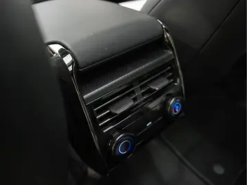 LAND ROVER Range Rover Sport P635 SV Keramsich Treeplanken