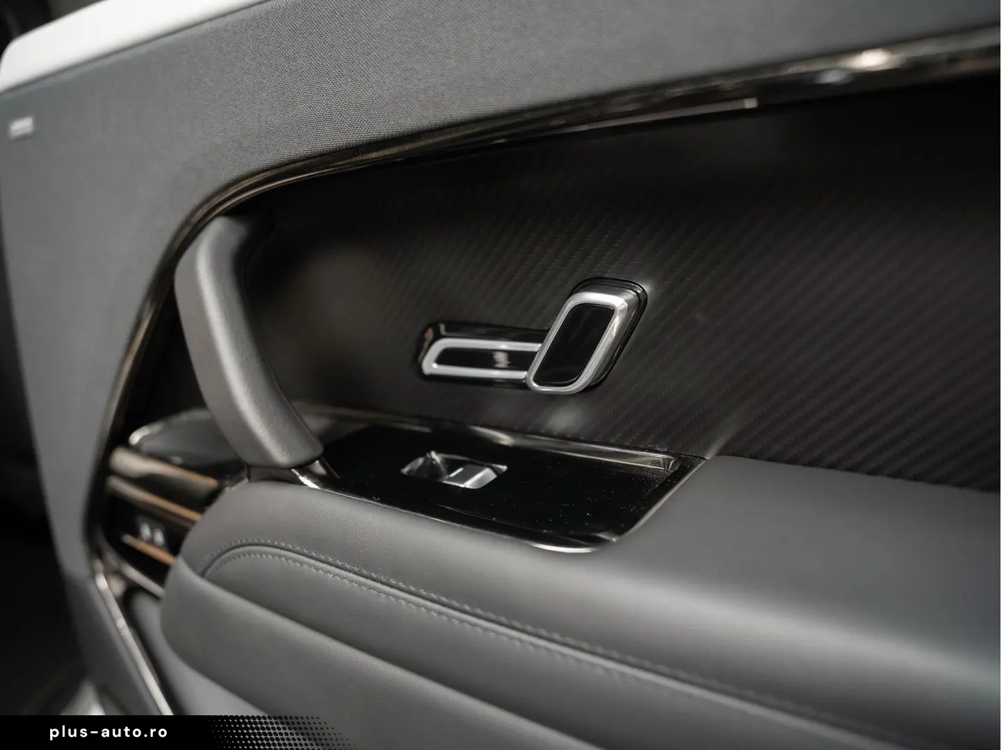 LAND ROVER Range Rover Sport P635 SV Keramsich Treeplanken