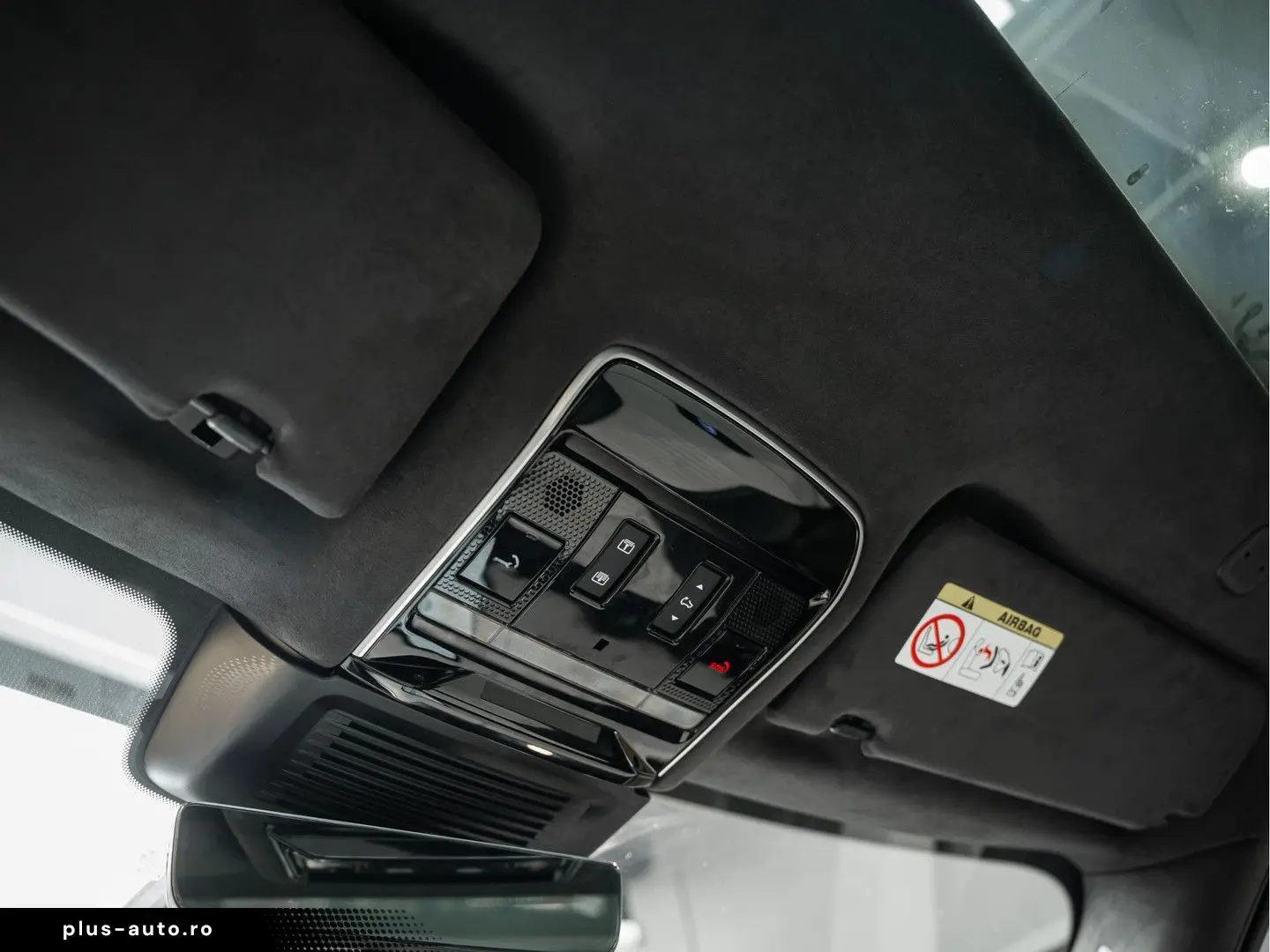 LAND ROVER Range Rover Sport P635 SV Keramsich Treeplanken