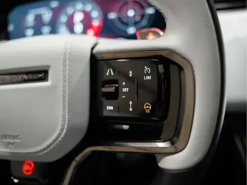 LAND ROVER Range Rover Sport P635 SV Keramsich Treeplanken