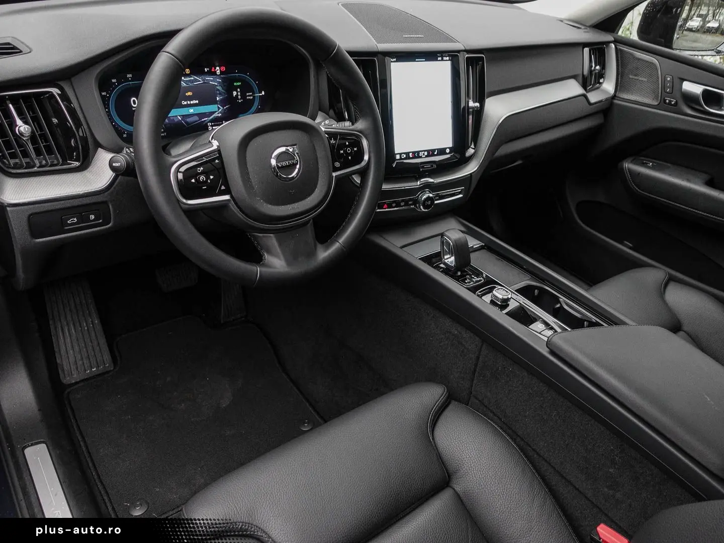 VOLVO XC60 Plus Dark Recharge Plug-In Hybrid AWD T6 Tw