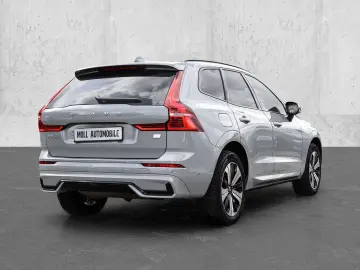 VOLVO XC60 R Design Plus Dark Recharge Plug-In Hybrid