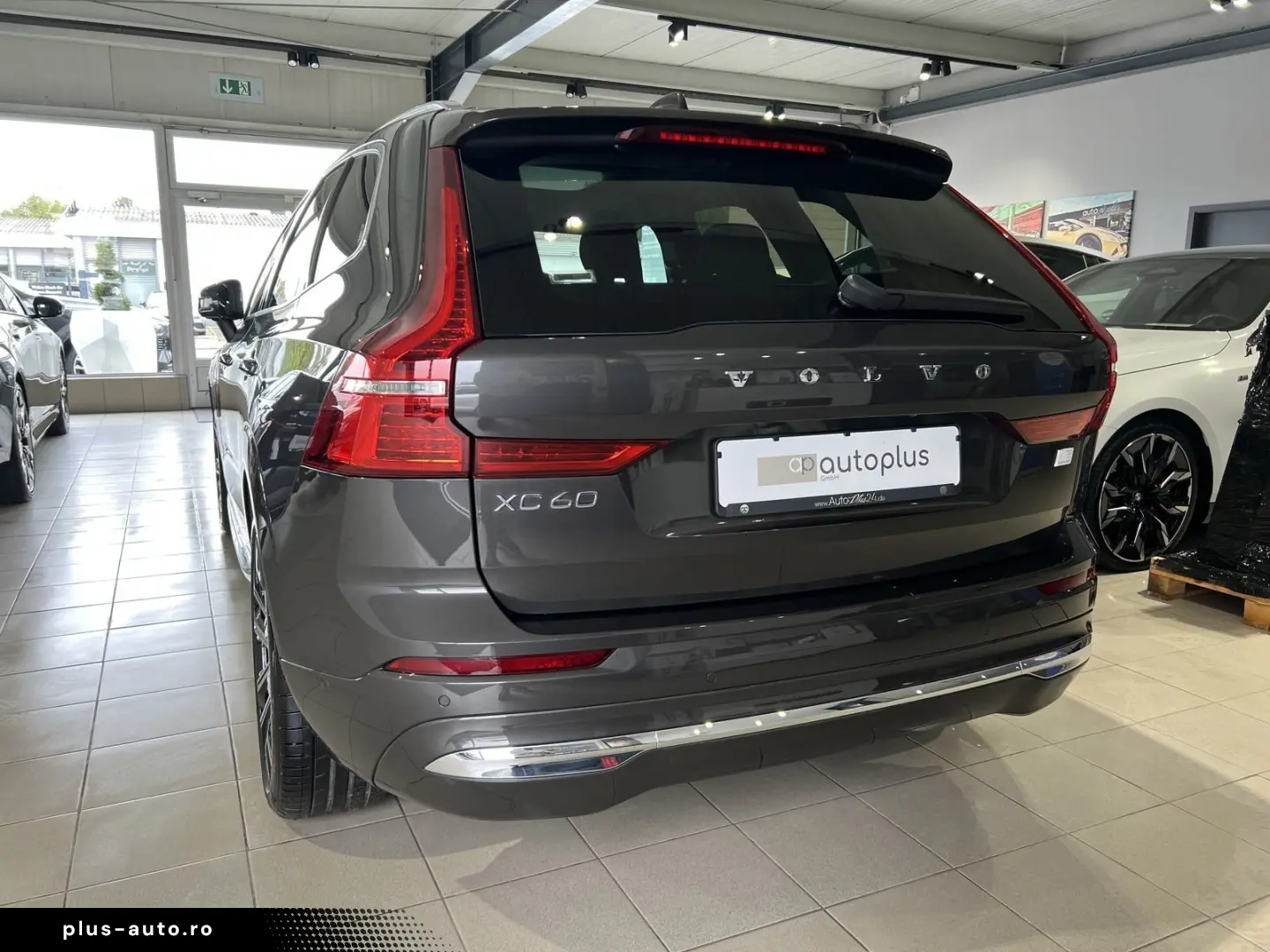 VOLVO XC60 T8 Plus Bright Recharge AWD FourC 21&apos&hellip;