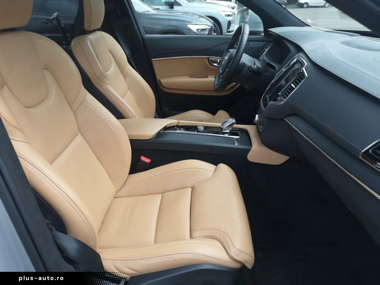 VOLVO XC90 T8 AWD Ultimate Bright AHK PANO