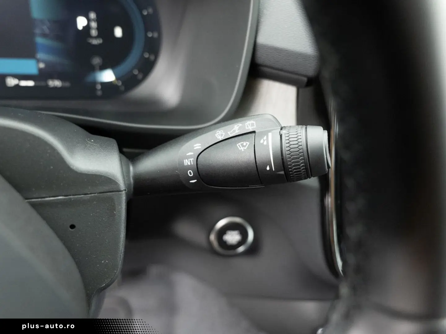 VOLVO XC40 B3 Plus Dark NAVI H K FACEL. LED 360  PANO