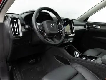 VOLVO XC40 B3 Plus Dark NAVI H K FACEL. LED 360  PANO